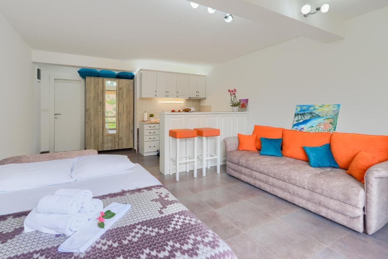Apartment Castellino Котор Екстер'єр фото